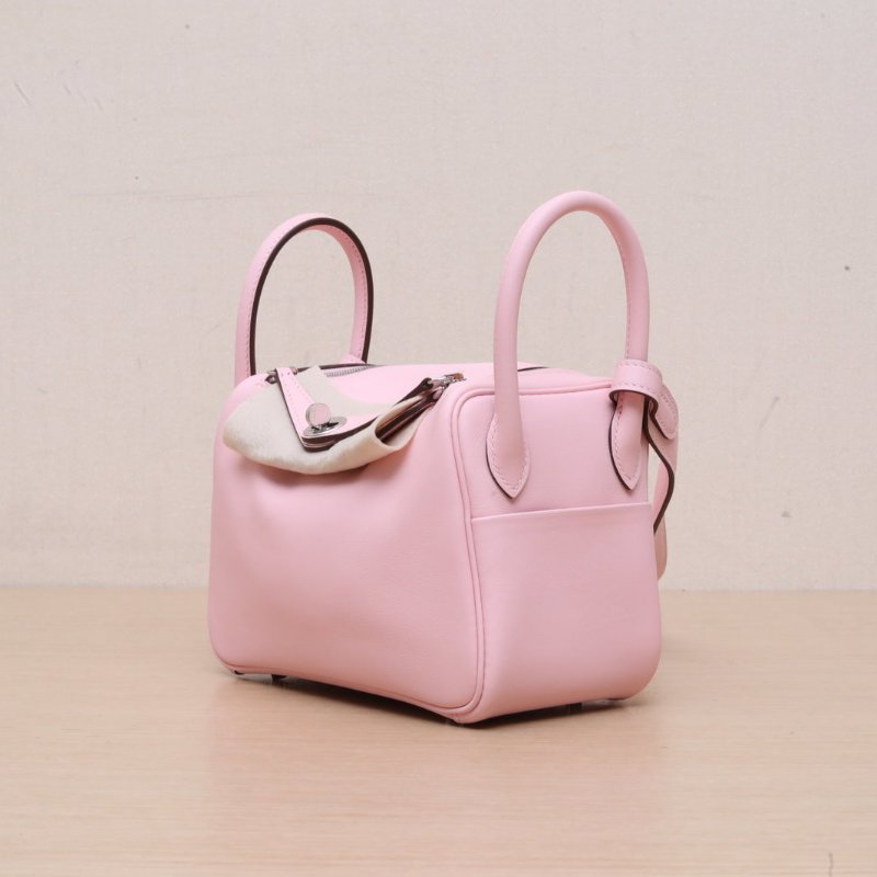HERMES LindyMini3Q新櫻花粉Swift皮W刻銀扣肩背包-3