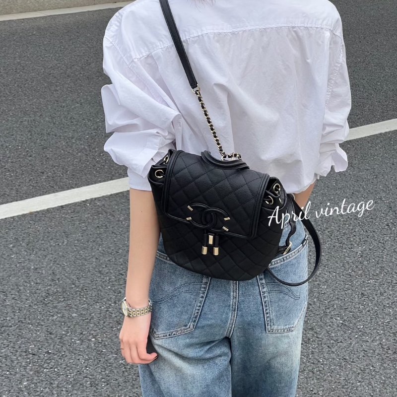 CHANEL Vanity case雙肩後背包 - 黑金26開-1