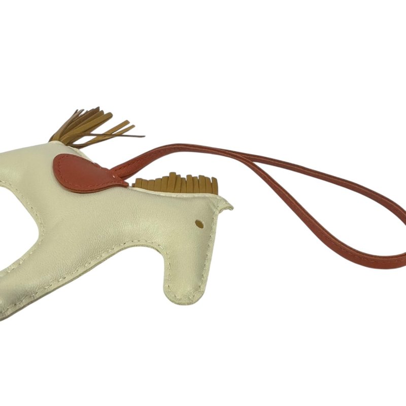 【美收精品】HERMES米白色小馬吊飾 4-485-2