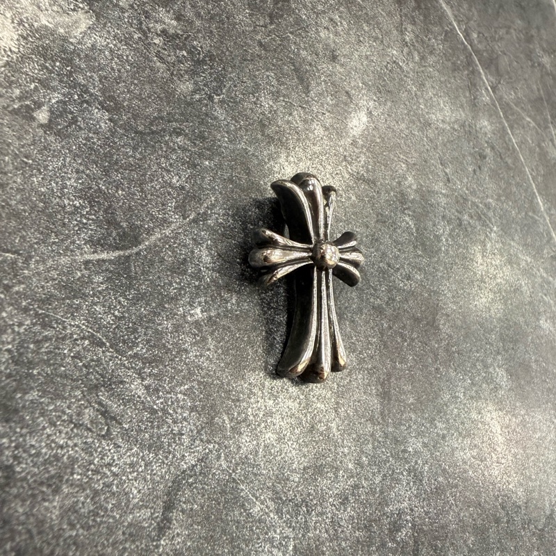 Chrome Hearts Cross Pendant-3