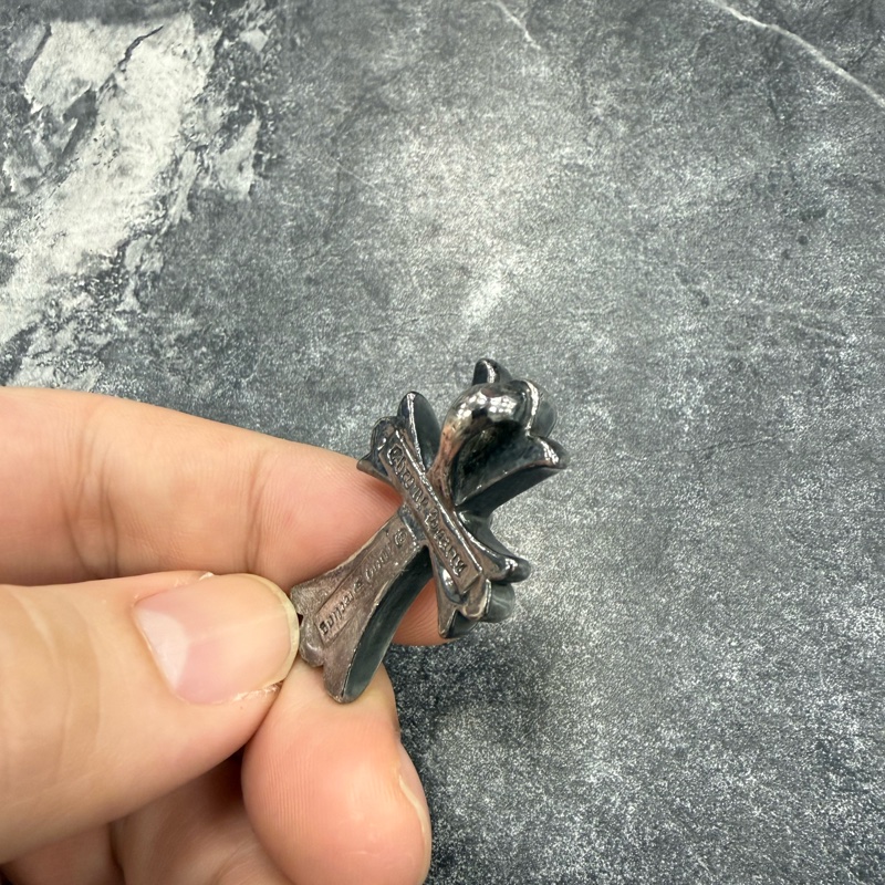 Chrome Hearts Cross Pendant-4