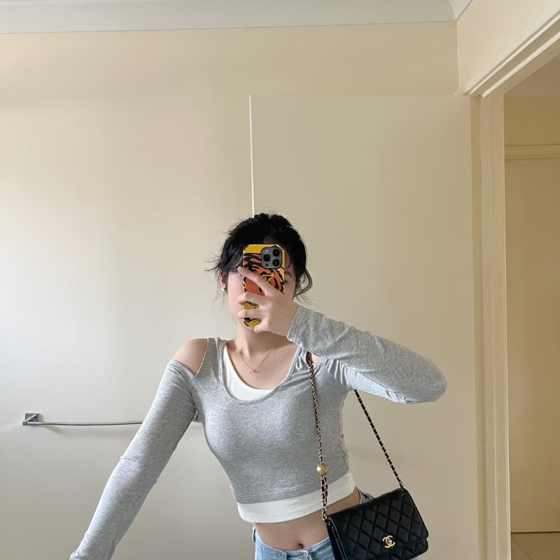 CHANEL 經典羊皮WOC - 金球黑金-1