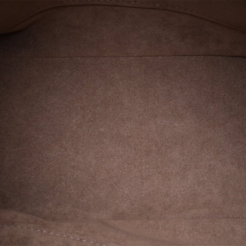 LOUIS VUITTON 大象灰牛皮2017Mahina鏤空手提包肩背包-3