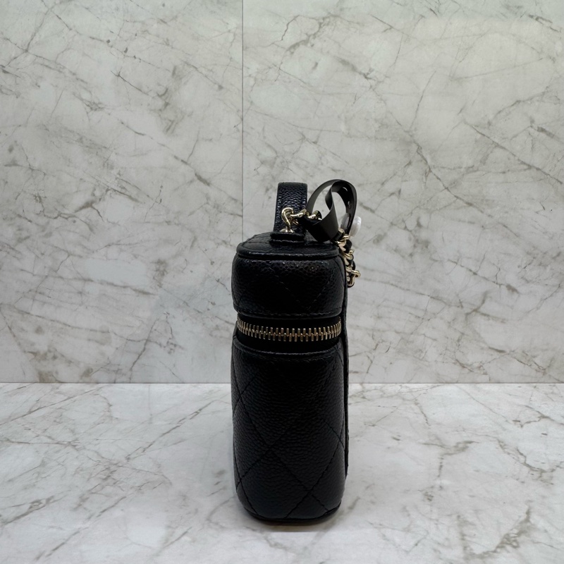 CHANEL黑金迷你練條化妝包/31-1