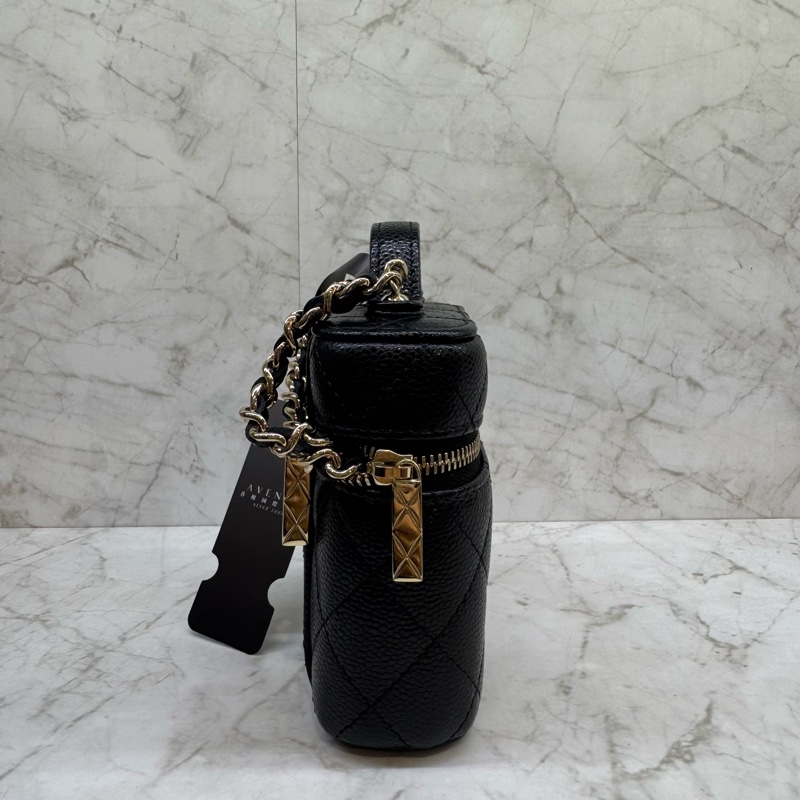 CHANEL黑金迷你練條化妝包/31-3