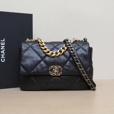 CHANEL 19BAG口蓋包中號30黑色羊皮30開金銀扣肩背包