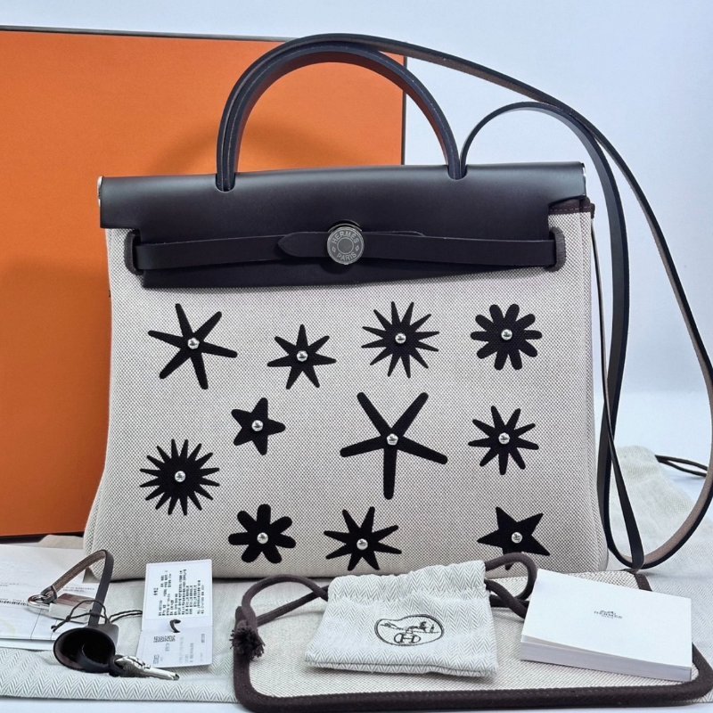 HERMES 烏木色Herbag31星星鉚釘款31*25*11 98新配件盒子塵袋吊牌購證鎖鑰匙-0