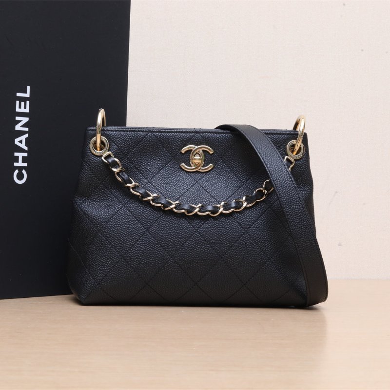 CHANEL 黑色荔枝牛皮29開金扣嬉皮hobo包肩背包-0