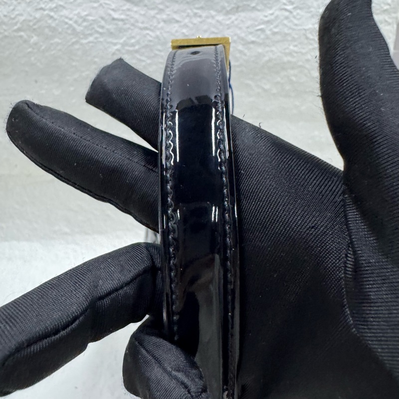 YSL LE 57漆皮HOBO袋-15