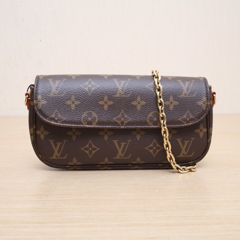 LOUIS VUITTON IVY鏈條腋下包老花PVC金扣晶片肩背包-1