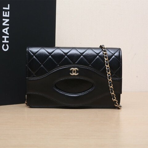 CHANEL 黑色牛皮晶片開金扣31bagwoc肩背包