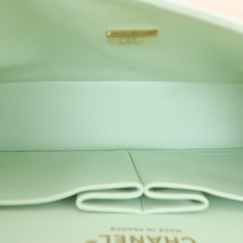 CHANEL CF口蓋包小號23綠色荔枝牛皮晶片開淺金扣菱格紋肩背包-2