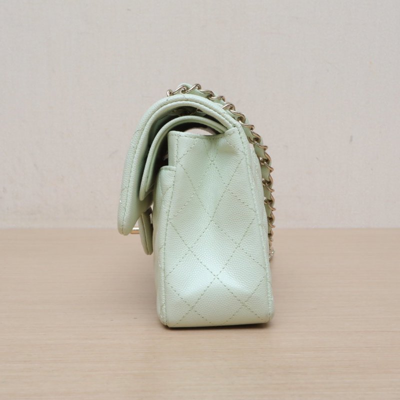CHANEL CF口蓋包小號23綠色荔枝牛皮晶片開淺金扣菱格紋肩背包-4