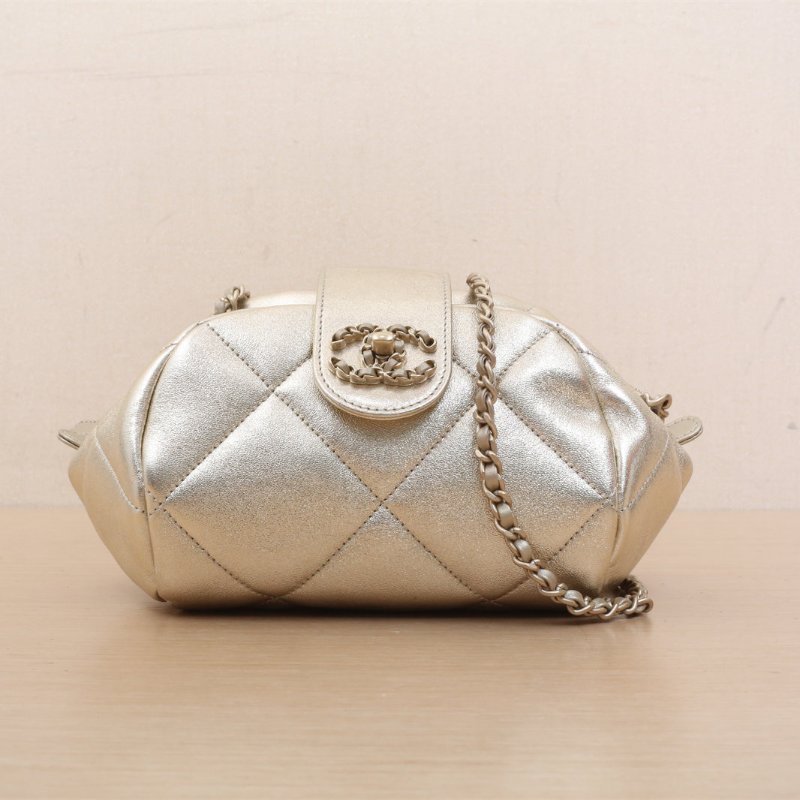CHANEL 金色羊皮晶片開磨砂金扣25A手工坊元寶包肩背包-1