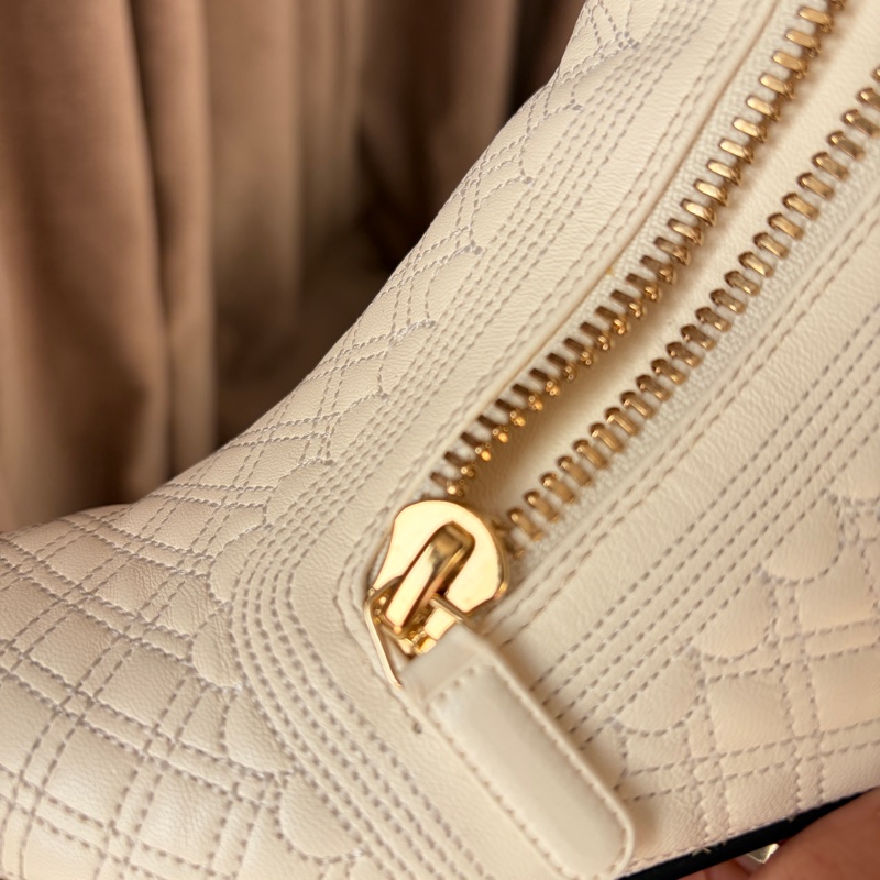 【CHANEL 經典款】奶油白菱格珍珠短靴 39C｜雙拉鍊｜羊皮｜百搭經典款-39