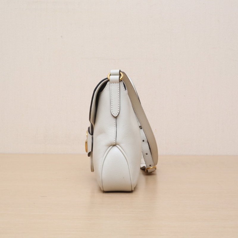 GUCCI 白色牛皮金扣GGLOGO全皮郵差包斜挎包肩背包-4