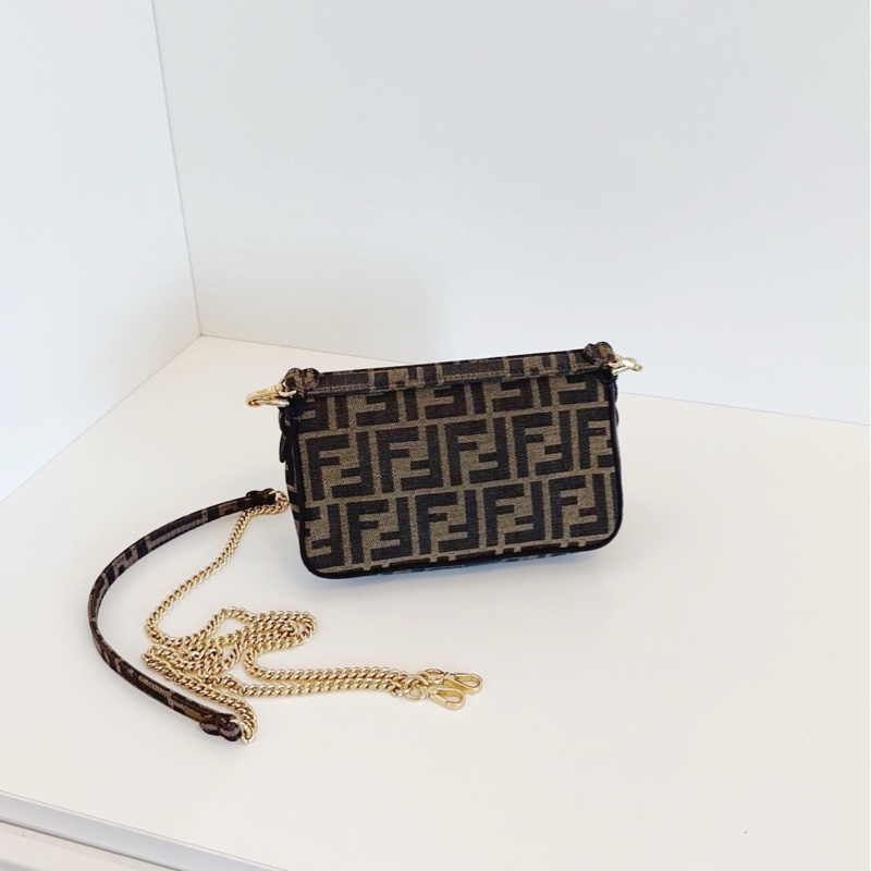 【99新🆕】Fendi  Baguette老花mini法棍鏈條包  金扣FF圖案 手提包 斜挎包 單肩包-1
