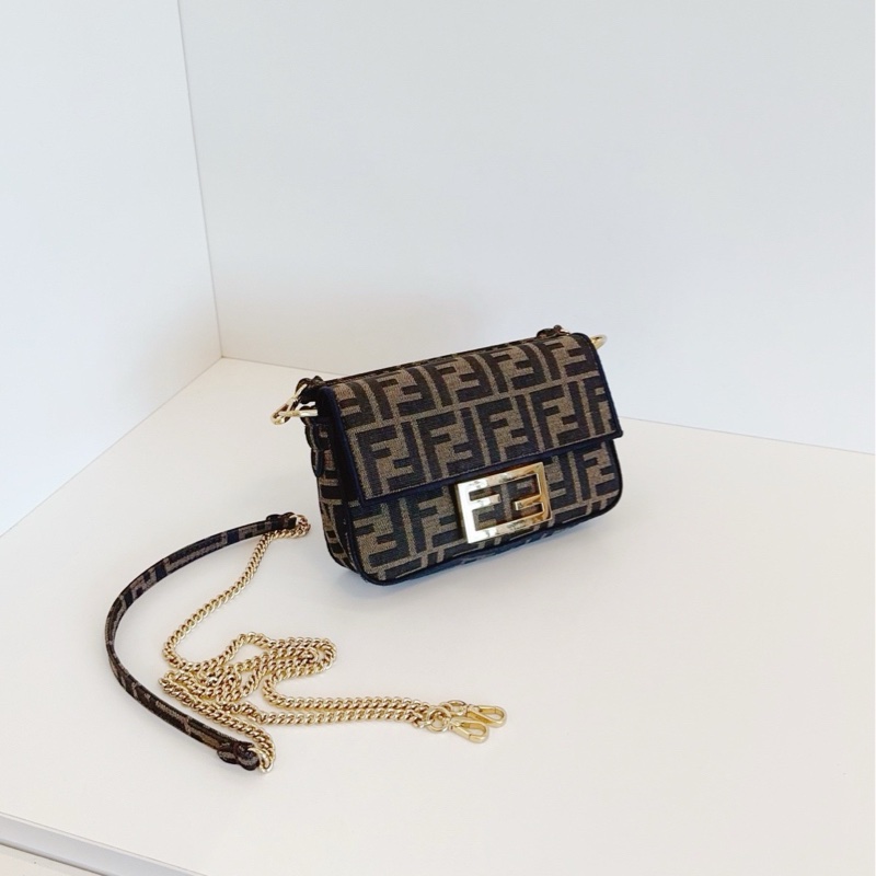 【99新🆕】Fendi  Baguette老花mini法棍鏈條包  金扣FF圖案 手提包 斜挎包 單肩包-2