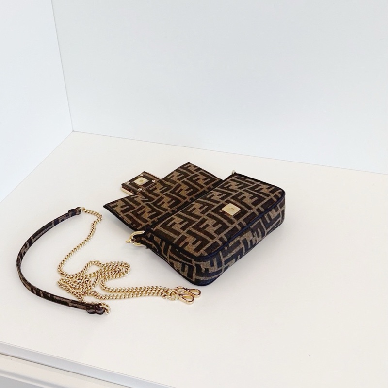 【99新🆕】Fendi  Baguette老花mini法棍鏈條包  金扣FF圖案 手提包 斜挎包 單肩包-5