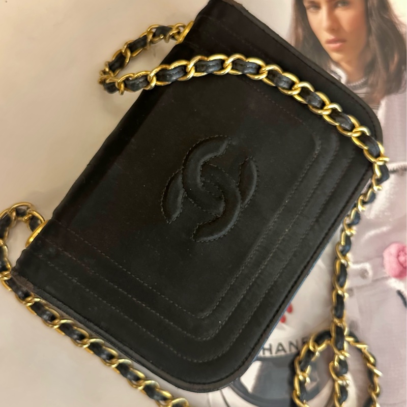 (MYMluxurybag) 🔥聖誕激安🔥 Chanel 黑金 WOC 鏈條袋 古董袋肩背包 斜背袋-1