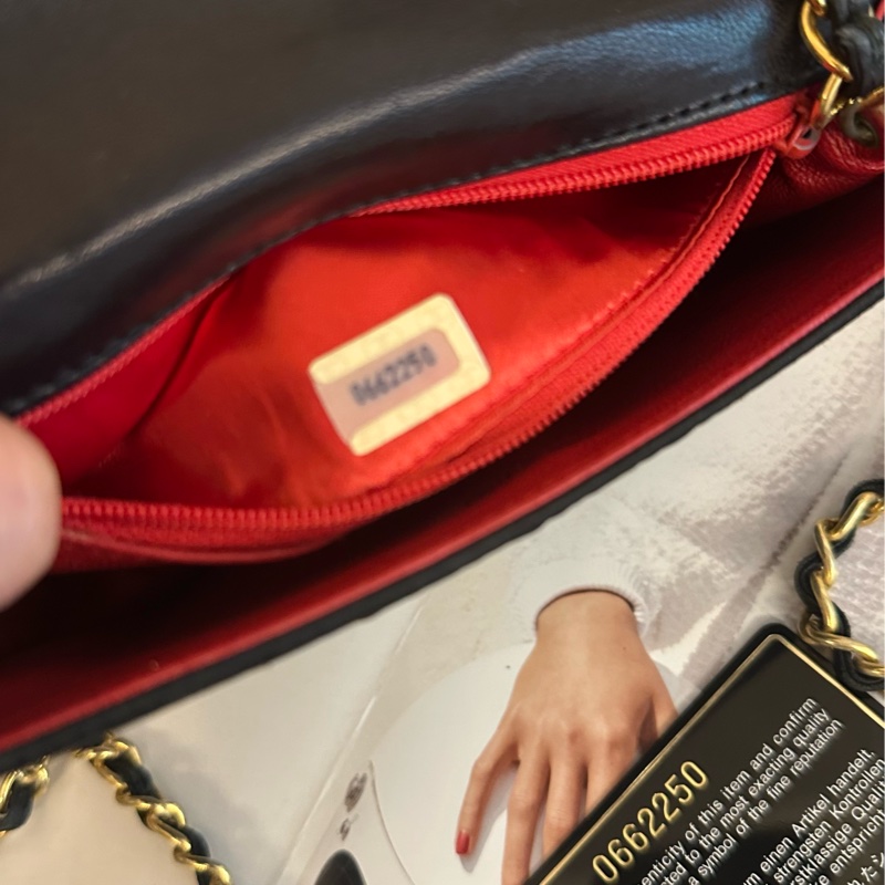 (MYMluxurybag) 🔥聖誕激安🔥 Chanel 黑金 WOC 鏈條袋 古董袋肩背包 斜背袋-26