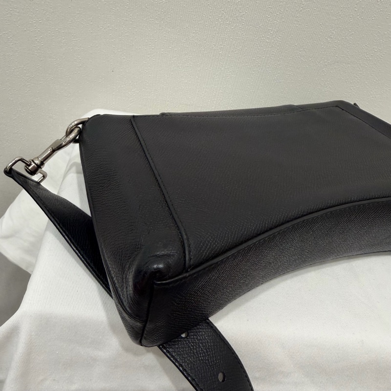 Balenciaga 巴黎世家 Downtown 斜背包 黑 銀釦-25