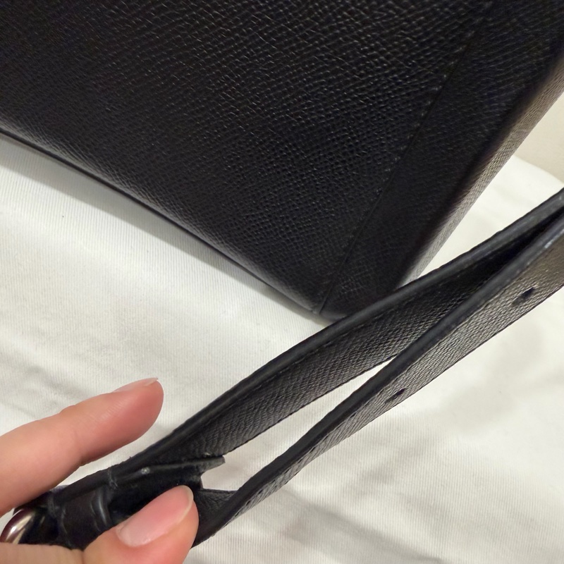 Balenciaga 巴黎世家 Downtown 斜背包 黑 銀釦-40