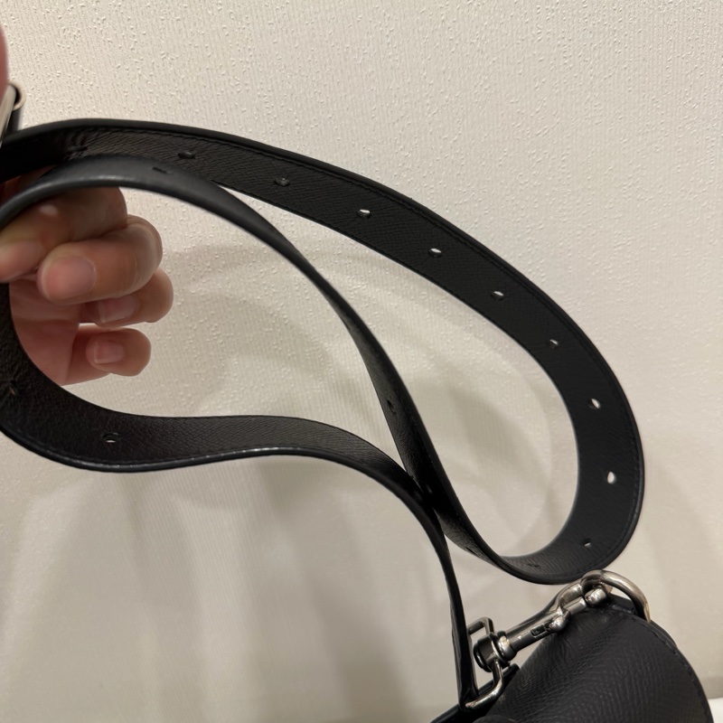 Balenciaga 巴黎世家 Downtown 斜背包 黑 銀釦-42