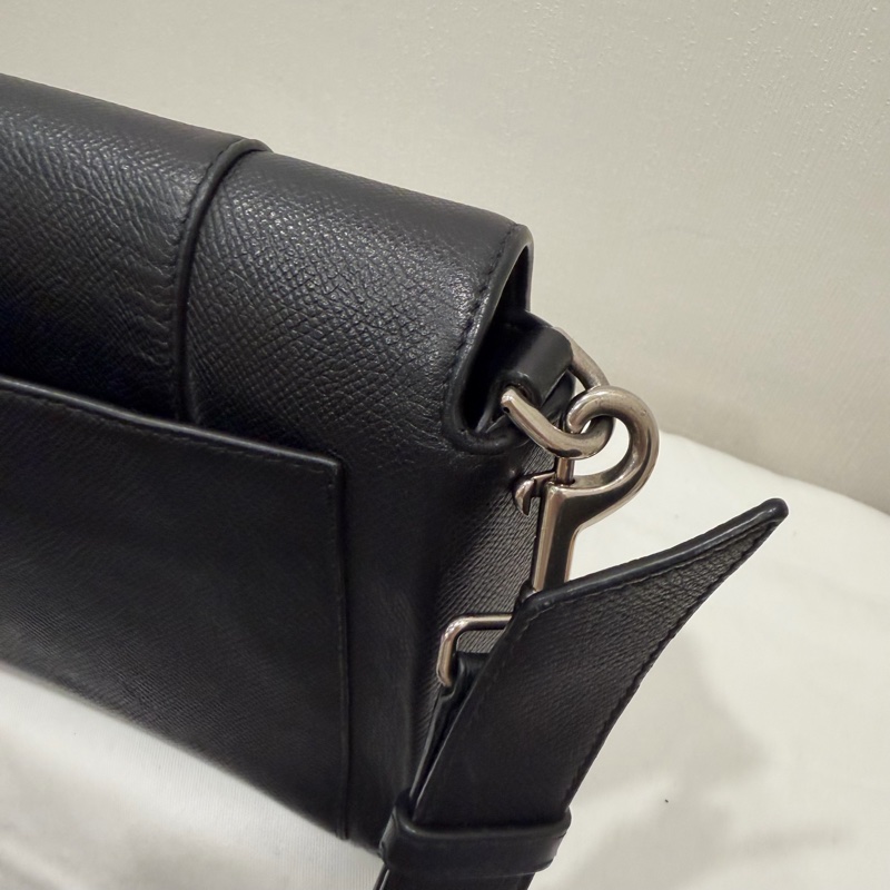 Balenciaga 巴黎世家 Downtown 斜背包 黑 銀釦-44