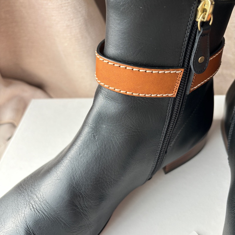 【LOEWE Gate Boot 25】黑色羊皮短靴 40號｜真皮方頭｜二手良好 柔軟好穿 經典配色 附完整配件-1