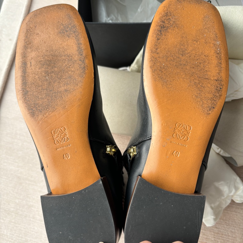 【LOEWE Gate Boot 25】黑色羊皮短靴 40號｜真皮方頭｜二手良好 柔軟好穿 經典配色 附完整配件-17