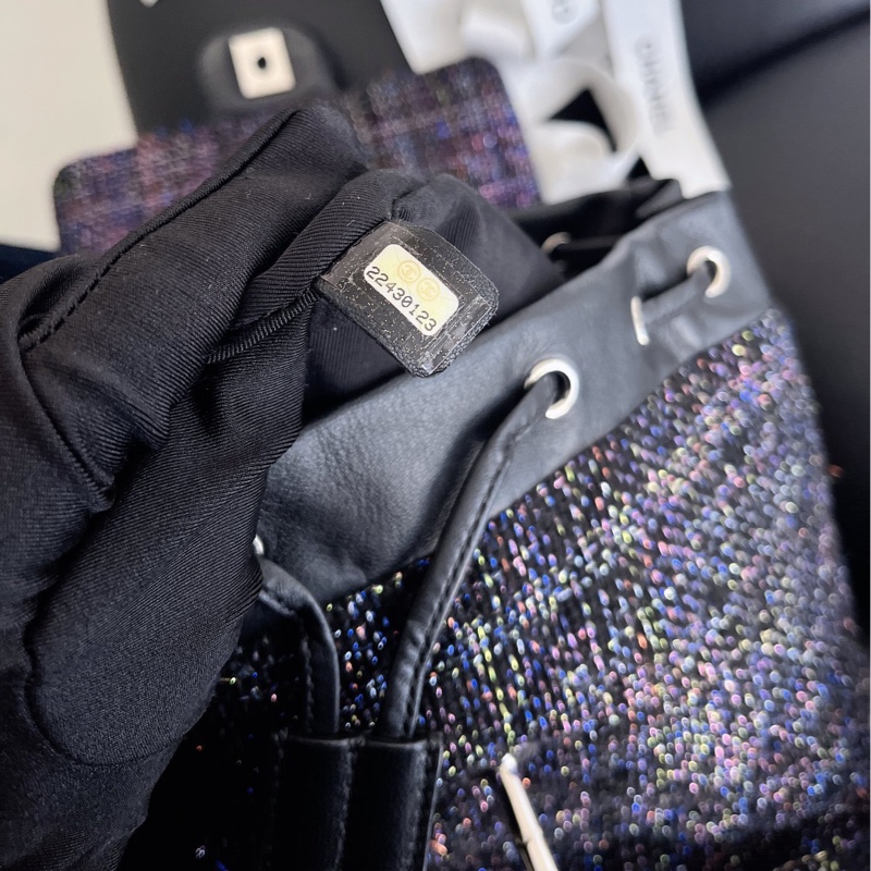 【近新閒置品】Chanel香奈兒薩爾茲堡雙肩包22開無卡 經典粗花呢-11