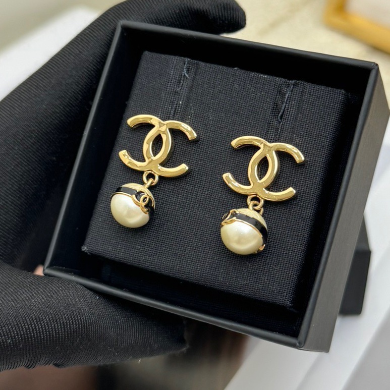 【全套❤️】Chanel 24S珍珠豆 黑色琺瑯雙C耳墜 耳飾-3