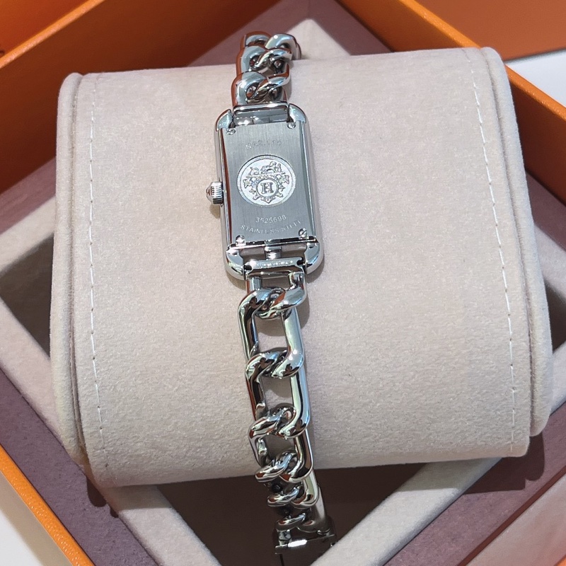【全新品】Hermes 愛馬仕 Nantucket 女士腕表 藍寶石水晶錶盤 石英機芯 瑞士製造-6