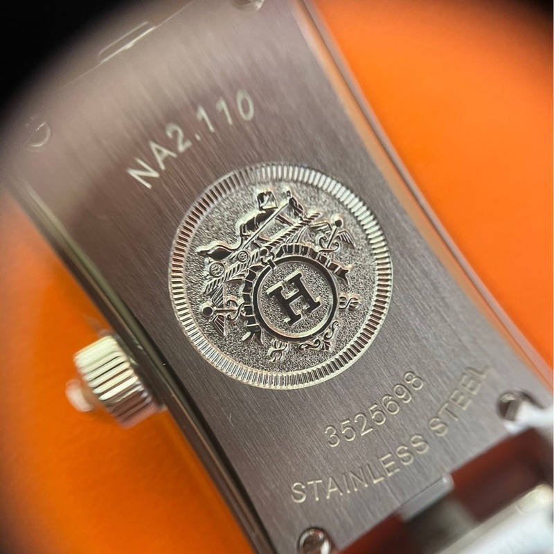 【全新品】Hermes 愛馬仕 Nantucket 女士腕表 藍寶石水晶錶盤 石英機芯 瑞士製造-9