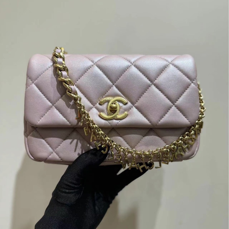 【全套❤️】Chanel 24P珍珠粉 cf 金扣羊皮大mini 斜挎包-1