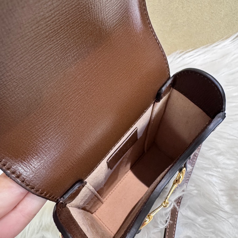 Gucci 1955 PVC 烏木色手機包-11