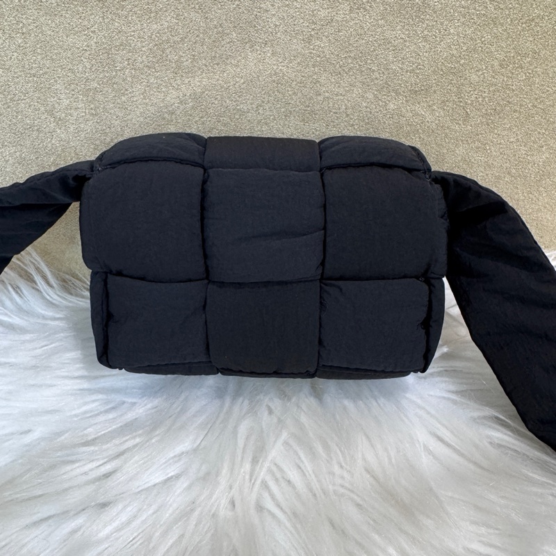 BV Mini Cassette 黑尼龍6格卡帶包 近全新-1