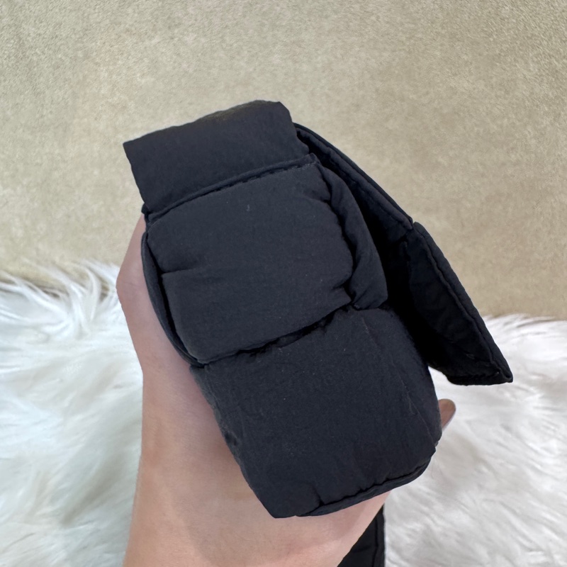 BV Mini Cassette 黑尼龍6格卡帶包 近全新-2