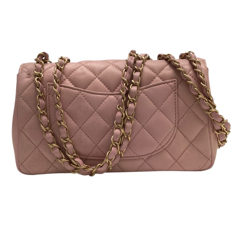 CHANEL 香奈兒 Mademoiselle Chic Flap 羊皮 肩背包 粉色-1