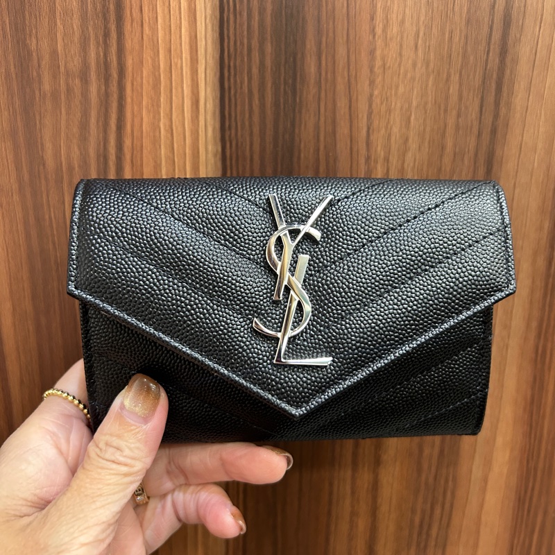 YSL 黑魚子醬牛皮銀釦4卡零錢卡包-0