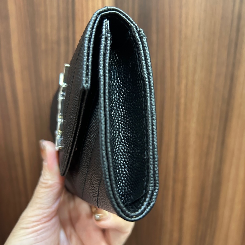 YSL 黑魚子醬牛皮銀釦4卡零錢卡包-1