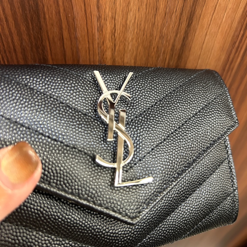 YSL 黑魚子醬牛皮銀釦4卡零錢卡包-8