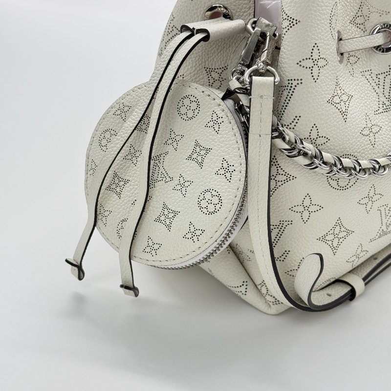 LOUIS VUITTON 路易威登 Bella 抽繩鏤空 白色 牛皮月光女神水桶包單肩斜挎包-5