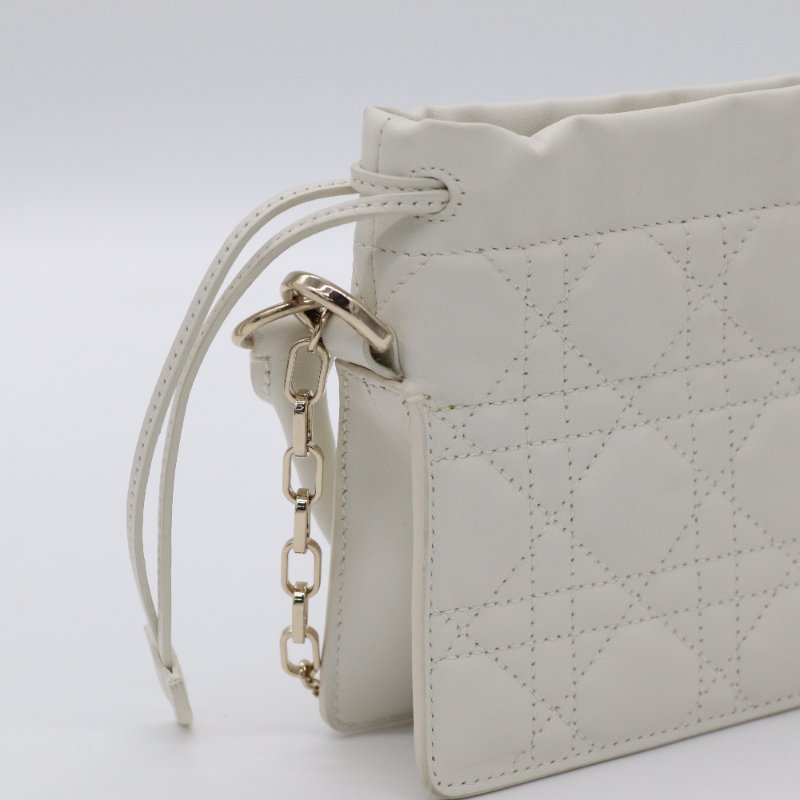 DIOR 迪奧 Milly 迷你包款 奶油白 Cannage 籐格紋羊皮 手提包 珍珠拼接鏈條 斜挎包|專櫃72,000-9
