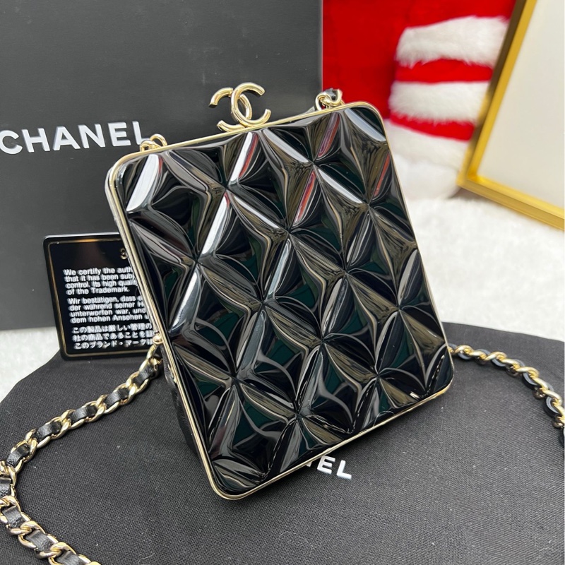 【99❤】Chanel 22s新款mini黑金蛙口包鏈條包 斜挎包-1