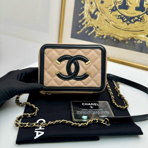 【閒置❤️】 Chanel mini相機包 奶茶色拼黑色 斜挎包