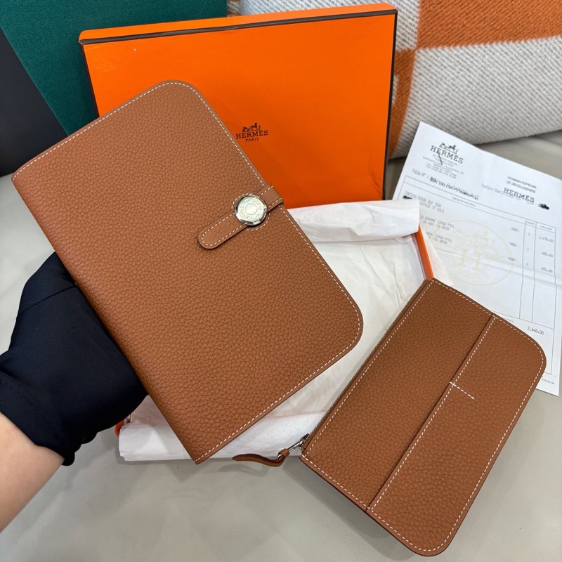 【全新品】愛馬仕Hermes 金棕銀扣Dogon子母錢包X刻togo皮五金扣膜還在-0