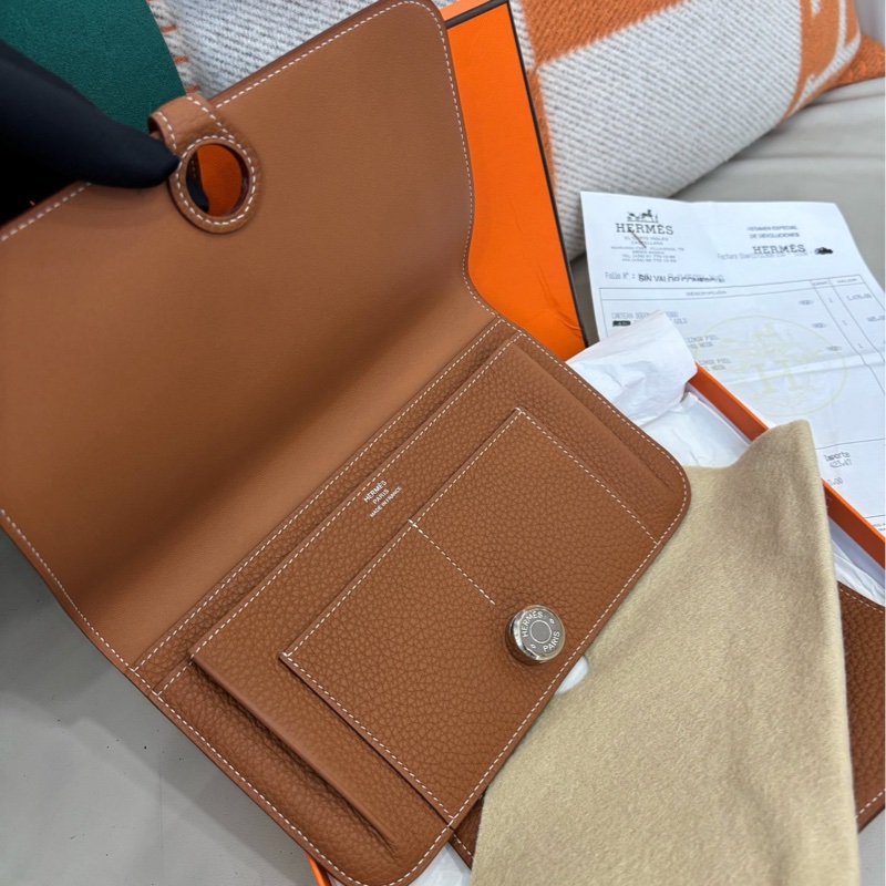 【全新品】愛馬仕Hermes 金棕銀扣Dogon子母錢包X刻togo皮五金扣膜還在-6