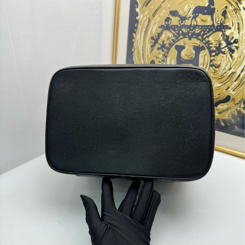 【閒置❤️】 Chanel vintage大號洗漱包 化妝包 黑色金扣 手提包-4